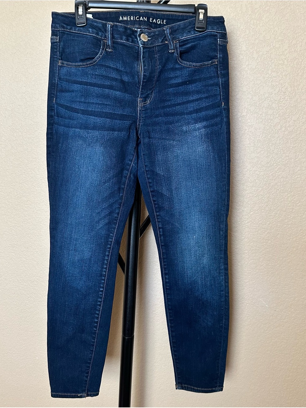 American Eagle Outfitters Women's Dark Wash Skinny Jeans